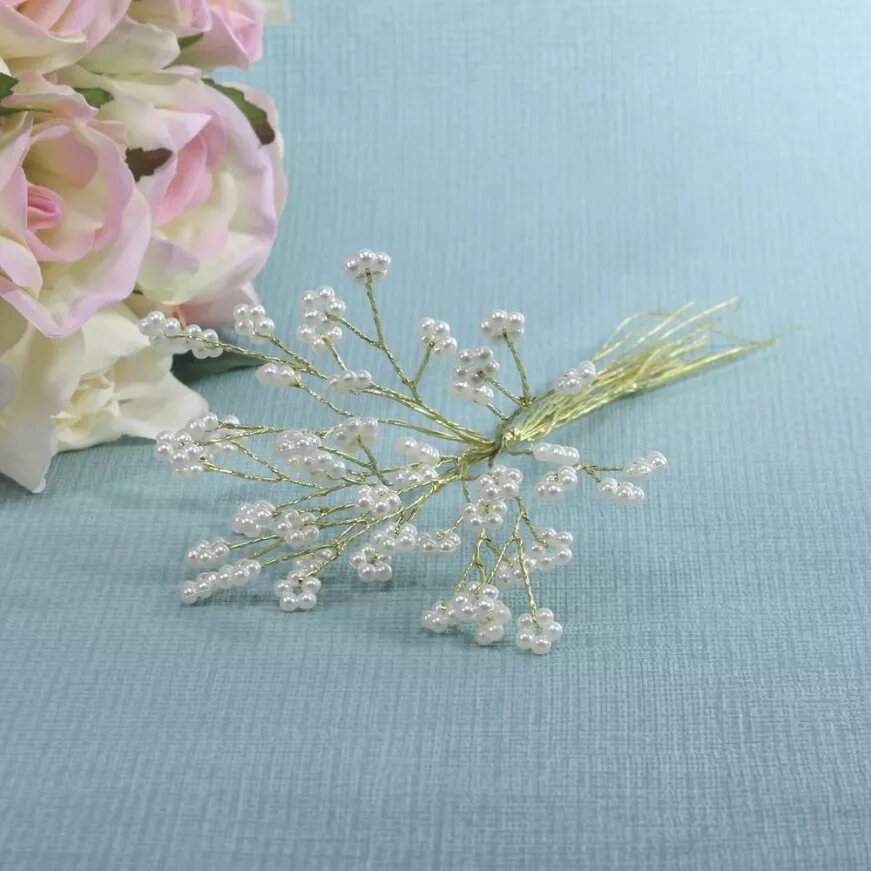 Ranunculus Spray Cream