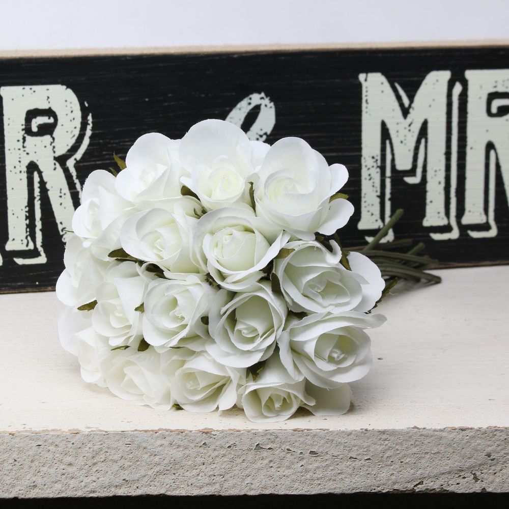 Artificial - Blenheim Bouquet - White